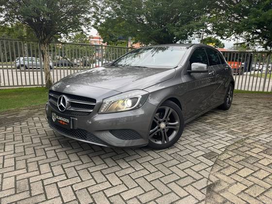 MERCEDES-BENZ A 200 1.6 TURBO 16V FLEX 4P AUTOMÁTICO